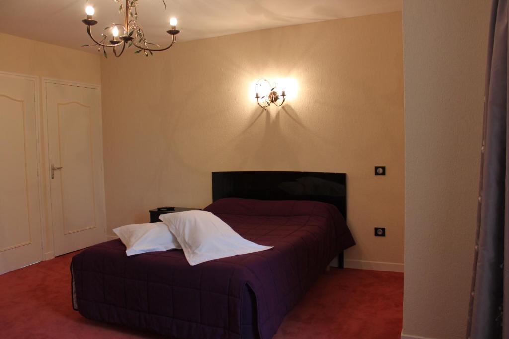 Gite De La Maison Fort Vereaux Zimmer foto
